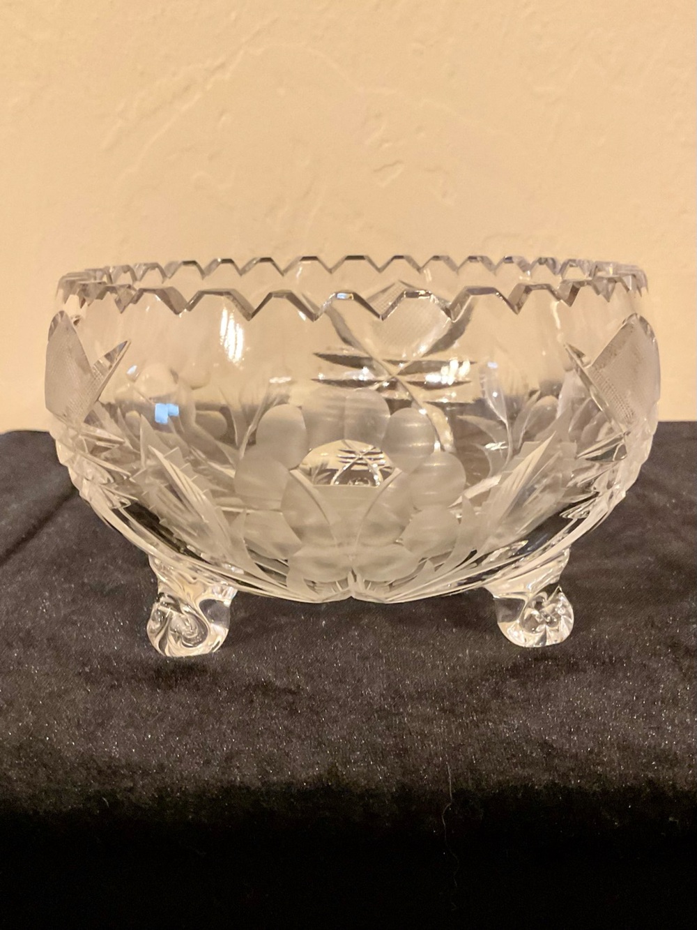 Footed Bowl Brilliant Cut Glass Crystal Sawtooth Rim Pinwheel or Floral Design